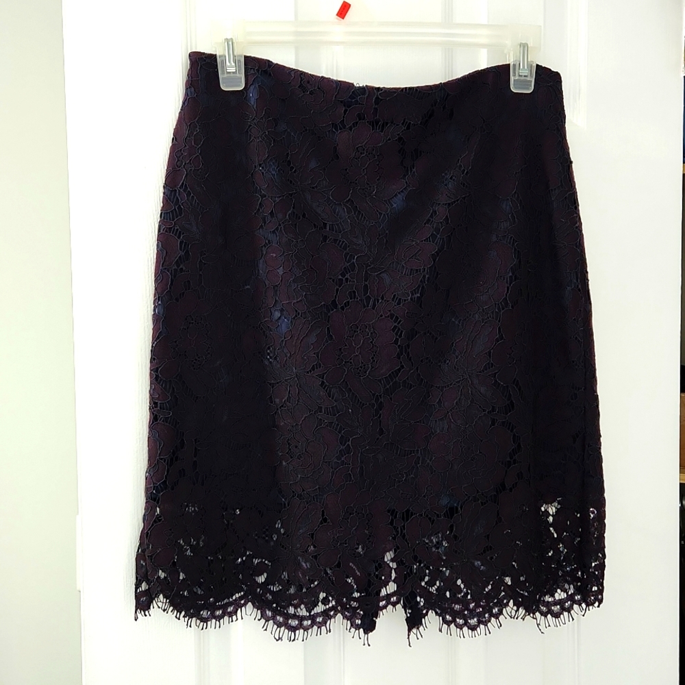 Banana Republic lace skirt